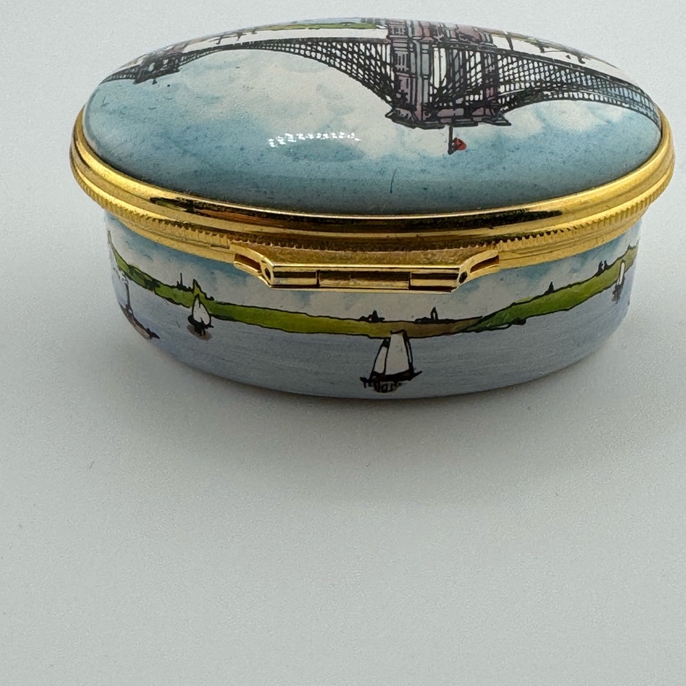 RARE Tiffany Designed Halcyon Enamel Box of the Brooklyn Bridge Centennial NIB - Picture 6 of 11